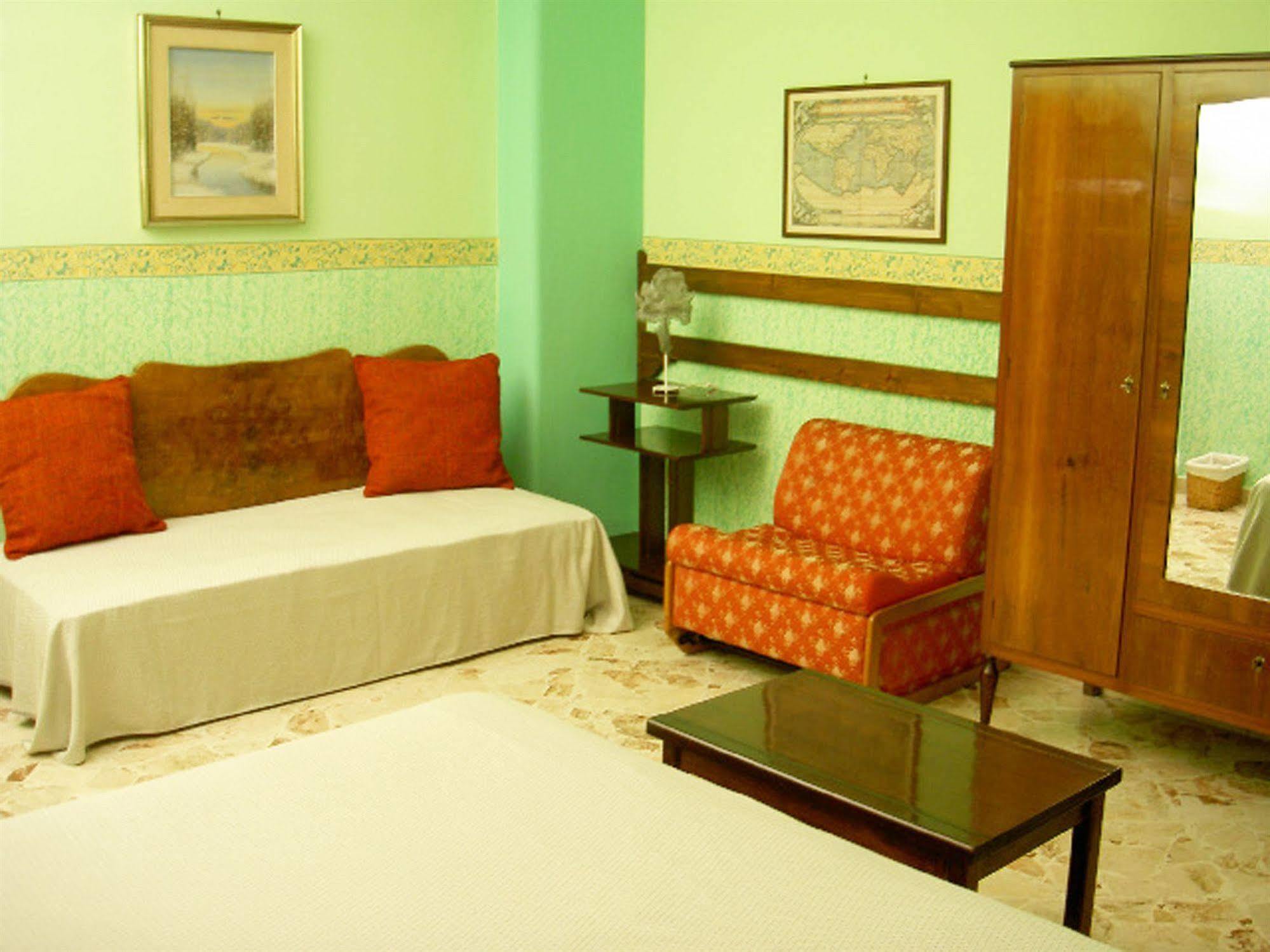Bed and Breakfast Casa Tina Maugeri CTA Exterior foto