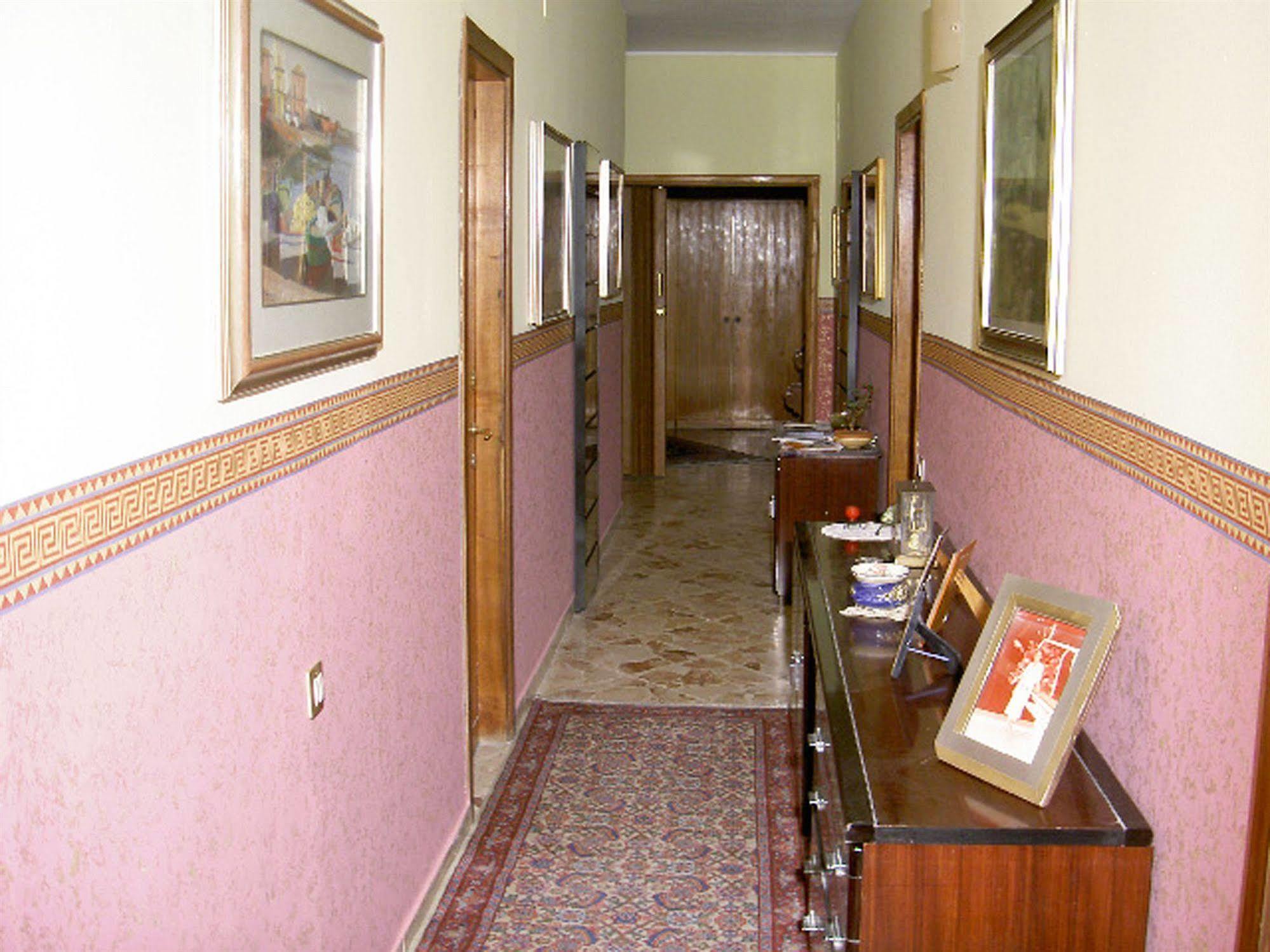 Bed and Breakfast Casa Tina Maugeri CTA Exterior foto